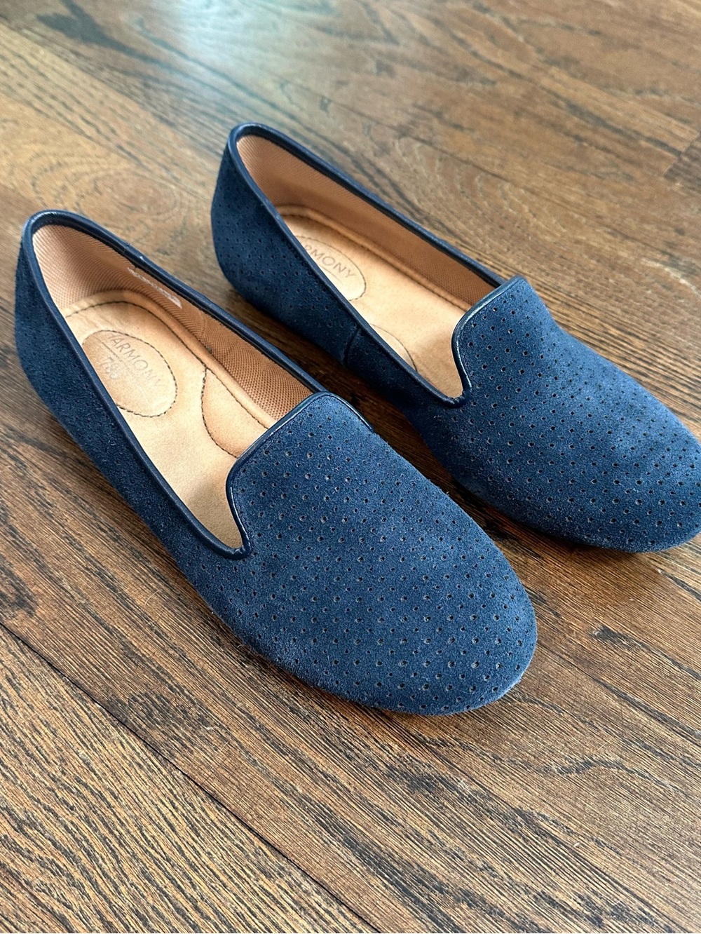 Harmony 783 Women's Navy Suede Print Grounding Loafers